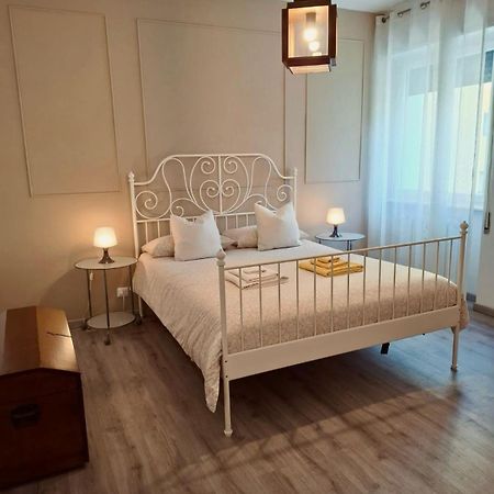 Santo Stefano Apartment Леко Екстериор снимка