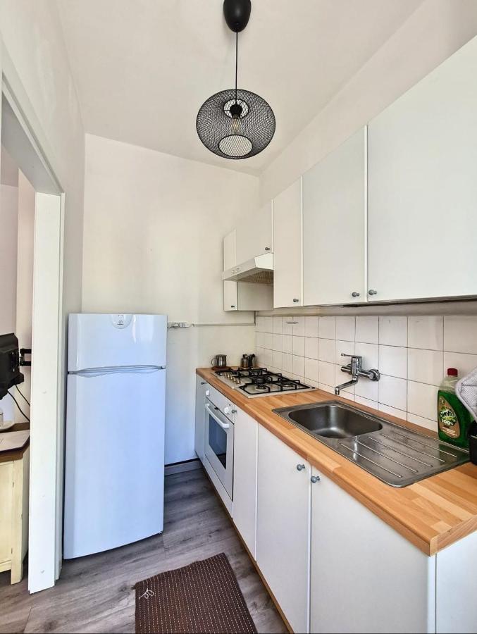 Santo Stefano Apartment Леко Екстериор снимка